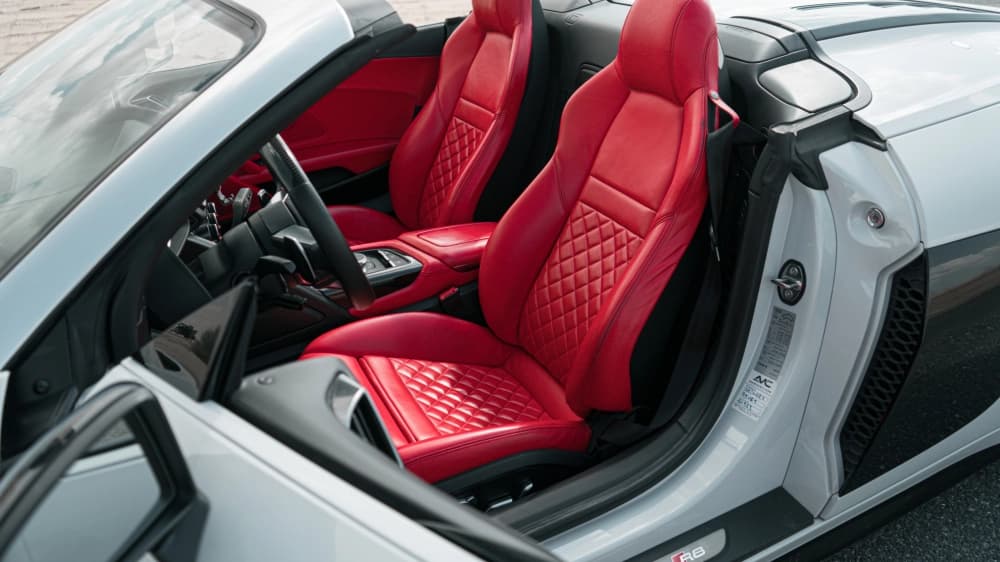 Audi R8 Rental Dubai gallery photo 3