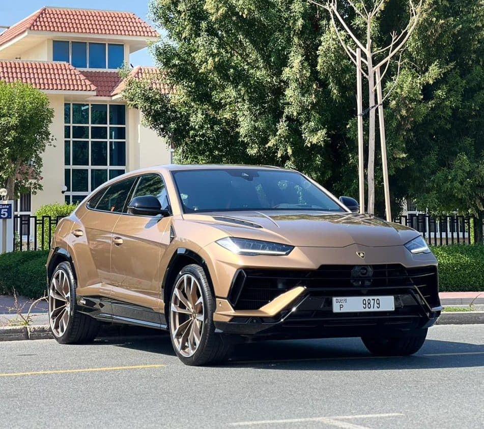 Rent Lamborghini Urus S in Dubai gallery photo 1