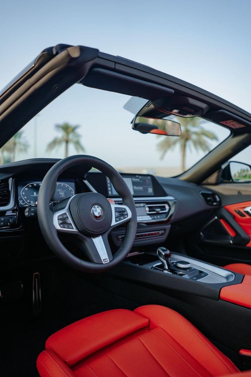 Rent BMW Z4 in Dubai gallery photo 3