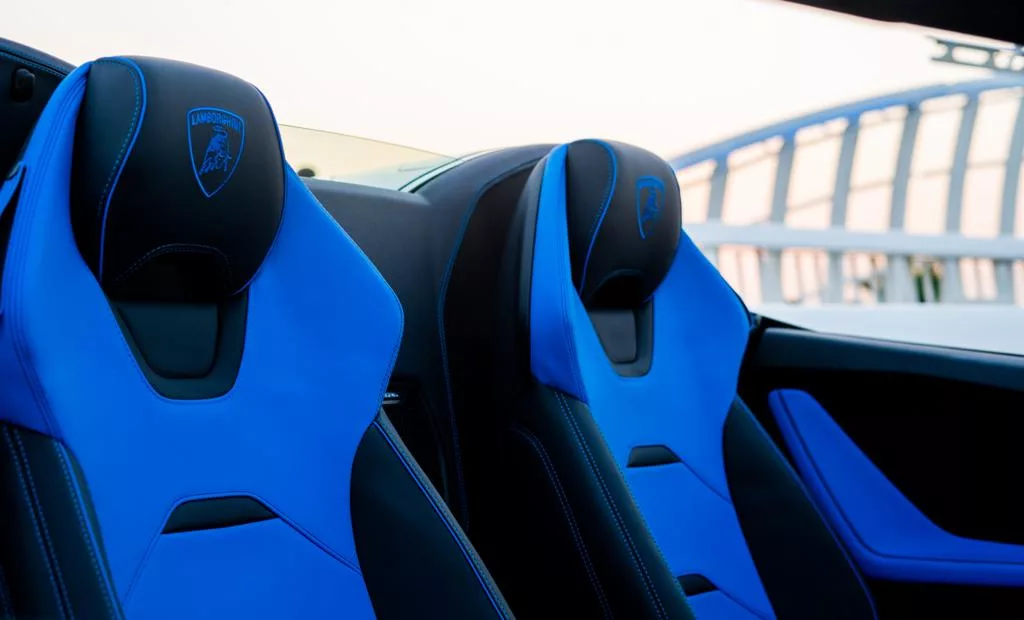 Rent Lamborghini Huracan Dubai gallery photo 3