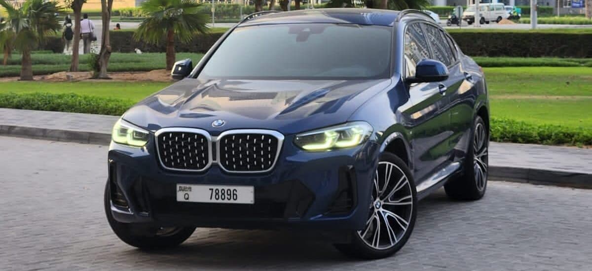 Rent BMW X4 in Dubai