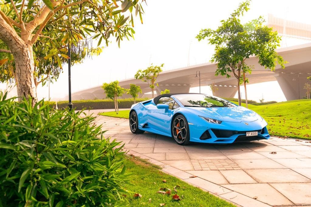 Rent Lamborghini Huracan Evo Dubai gallery photo 1