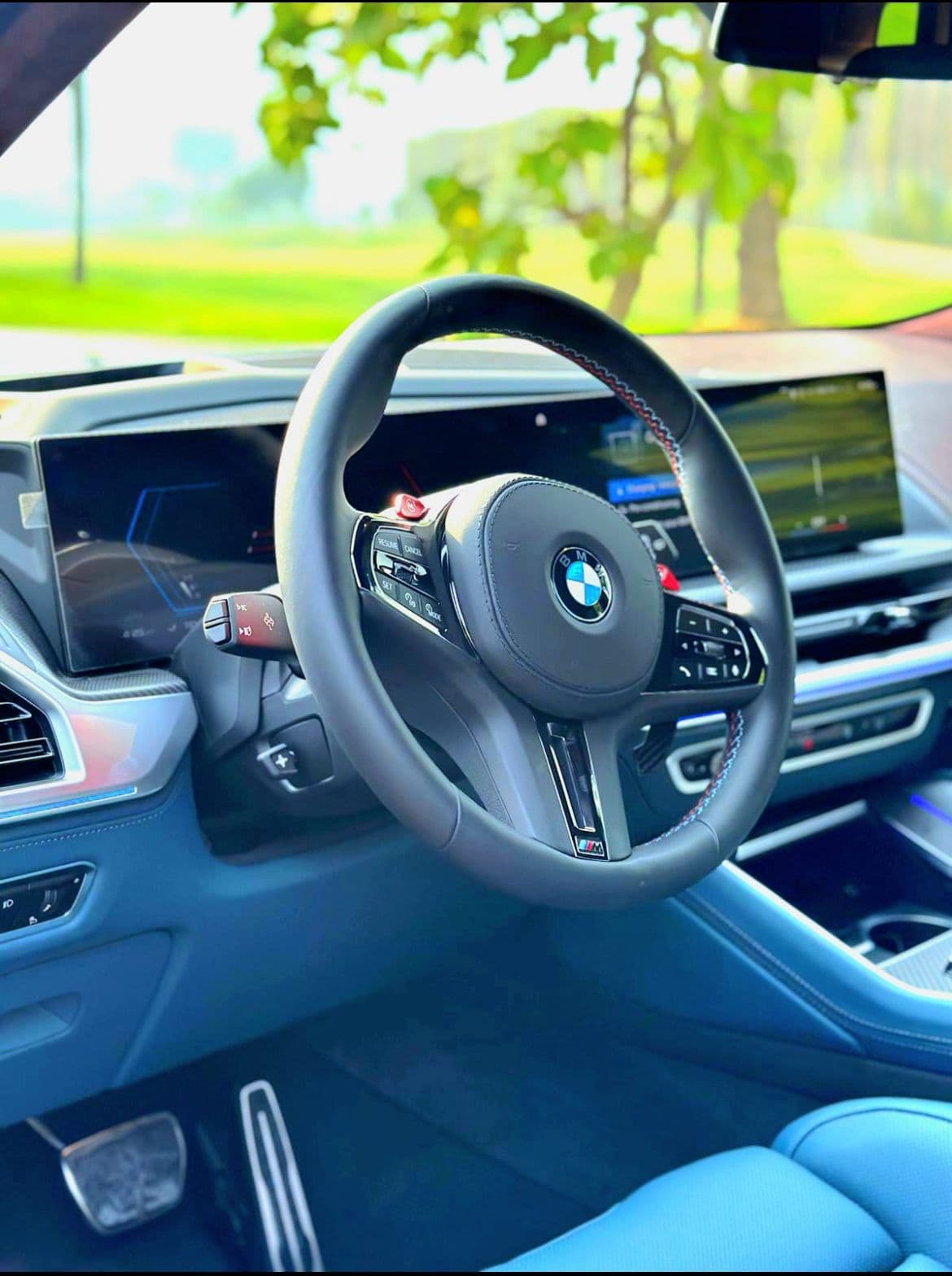 Rent BMW XM in Dubai gallery photo 2