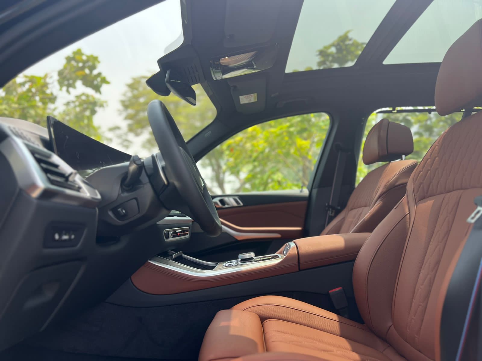 Rent BMW X5 Dubai gallery photo 3