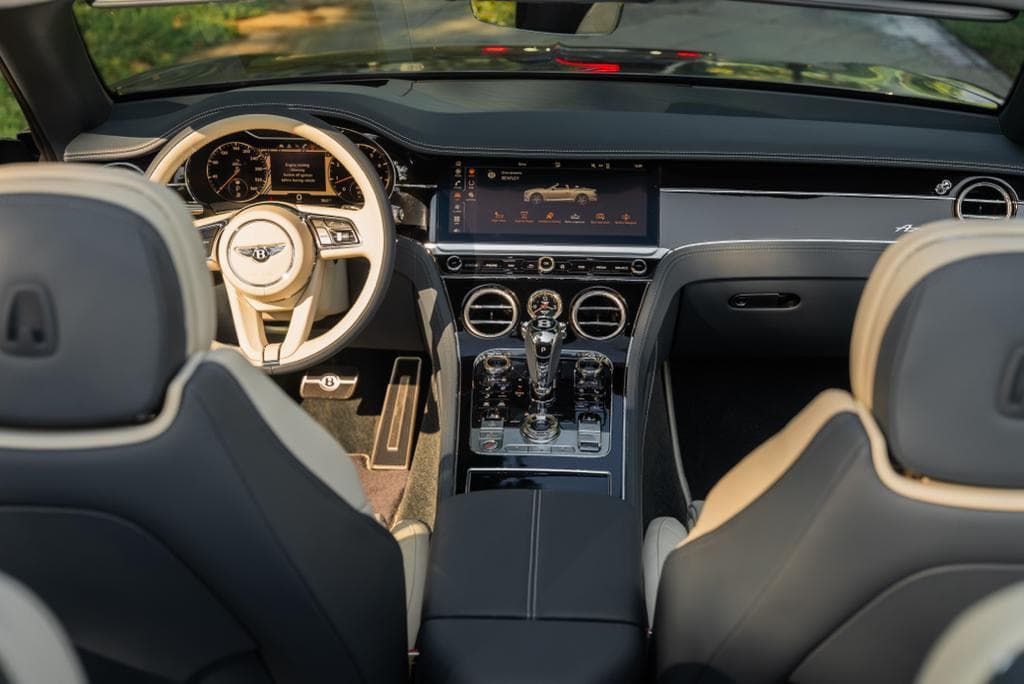 Rent Bentley GT Continental Convertible in Dubai gallery photo 3
