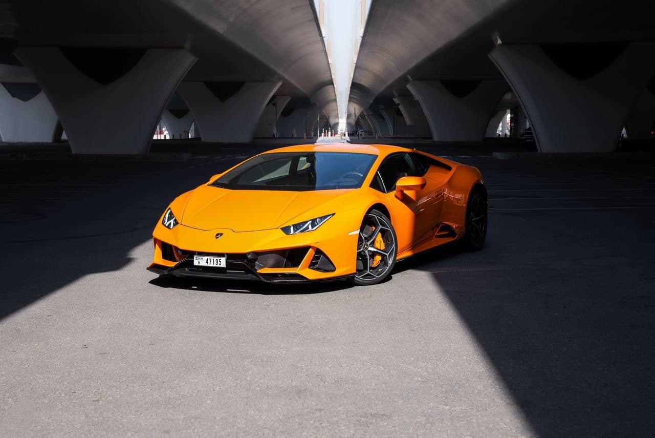 Rent Lamborghini Huracan Coupe in Dubai gallery photo 1