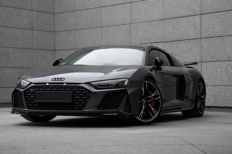 Audi R8 V10 Performance rental Abu Dhabi