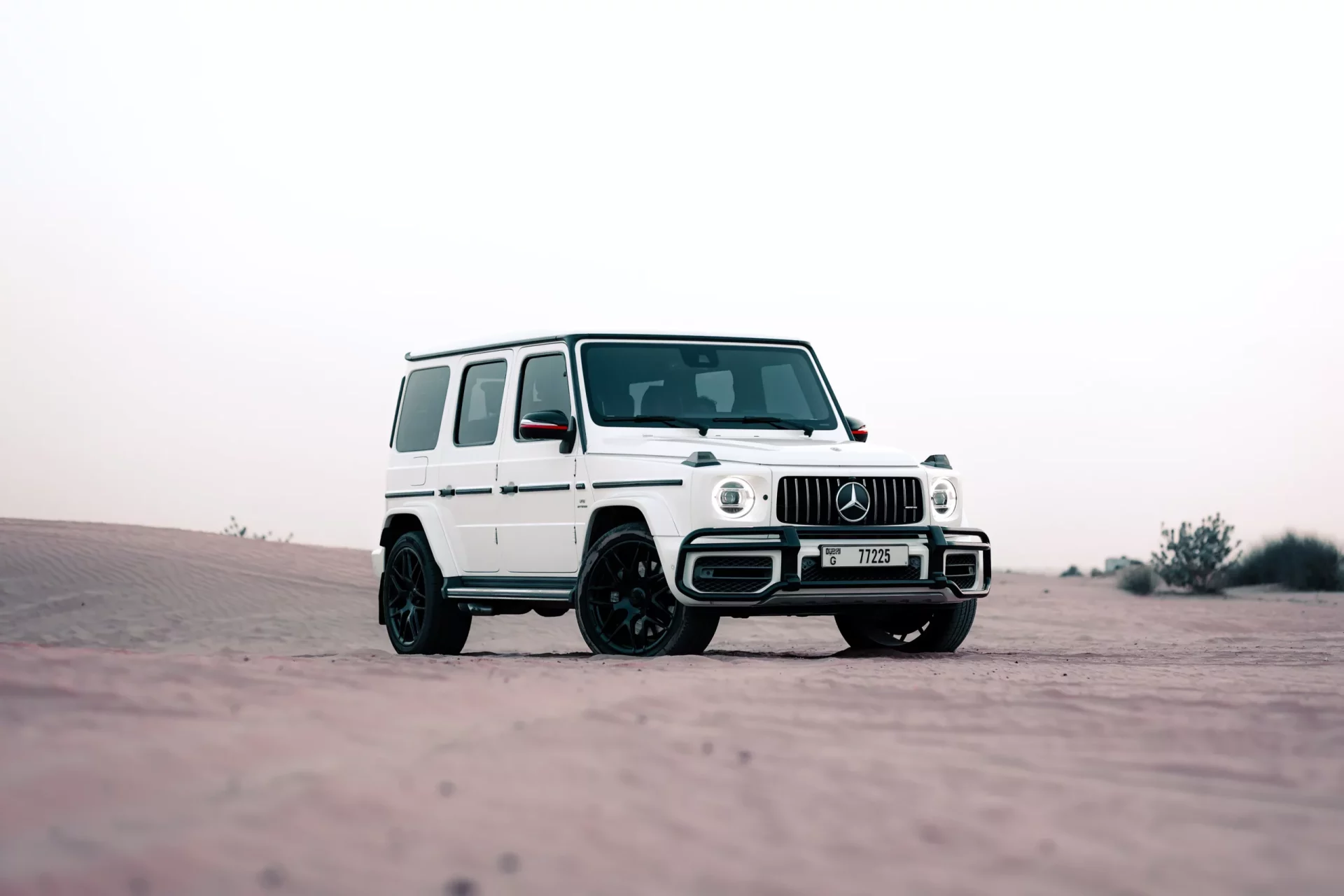Rent Mercedes G63 Dubai gallery photo 3