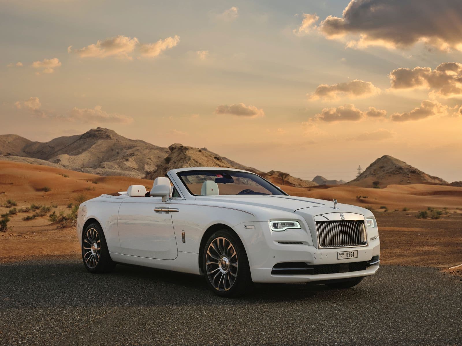 Rolls Royce Dawn Rental Dubai gallery photo 1