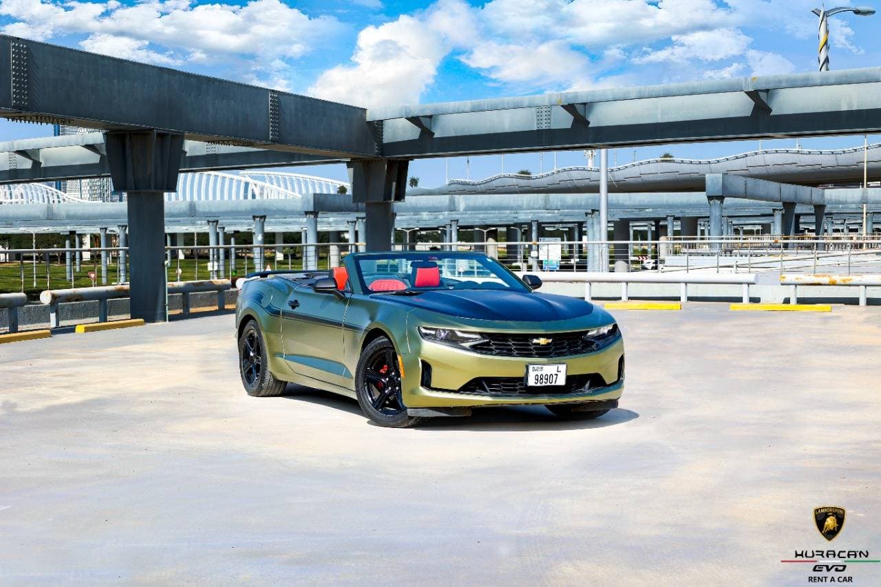 Rent Chevrolet Camaro Convertible in Dubai gallery photo 2