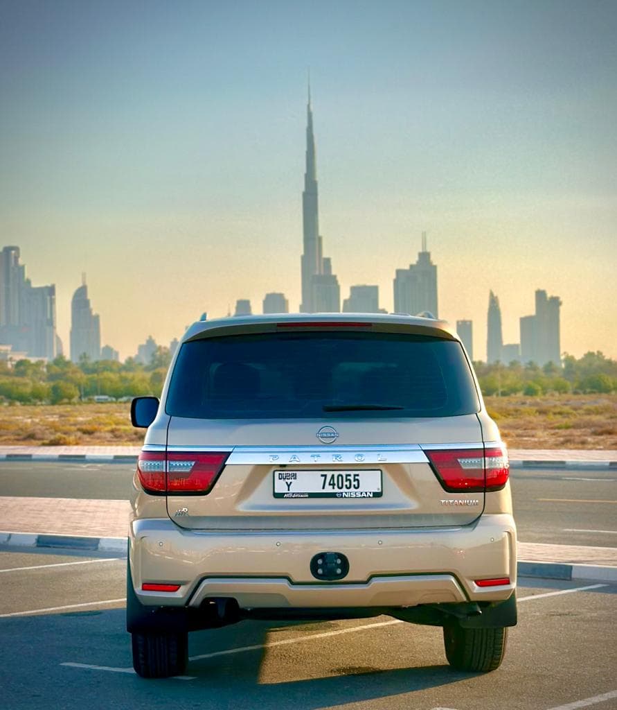 Rent Nissan Patrol in Dubai gallery photo 2