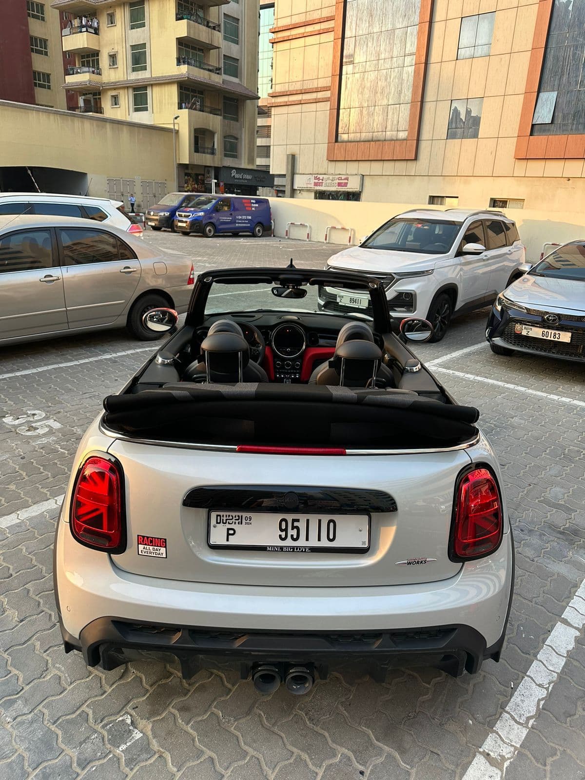 Rent Mini Cooper in Dubai gallery photo 4