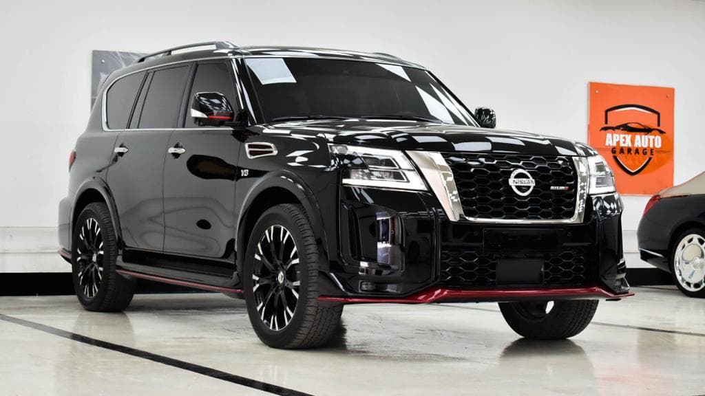 Rent Nissan Nismo Car in Dubai gallery photo 1