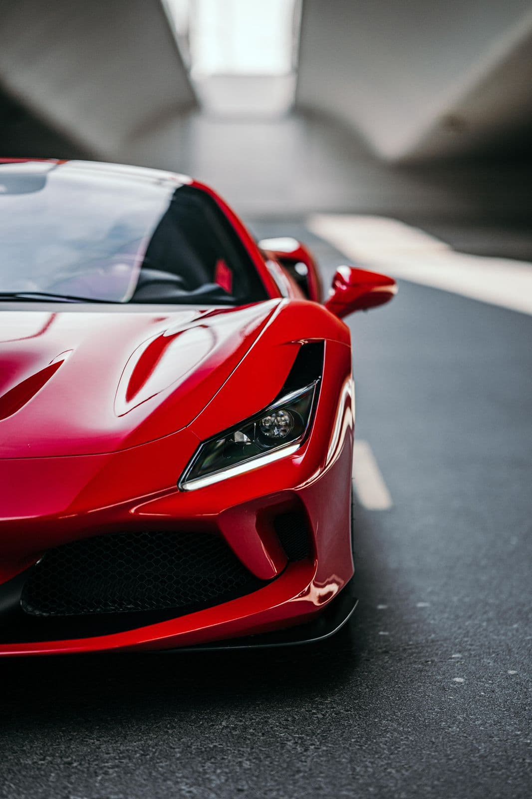 Rent Ferrari F8 in Dubai gallery photo 2