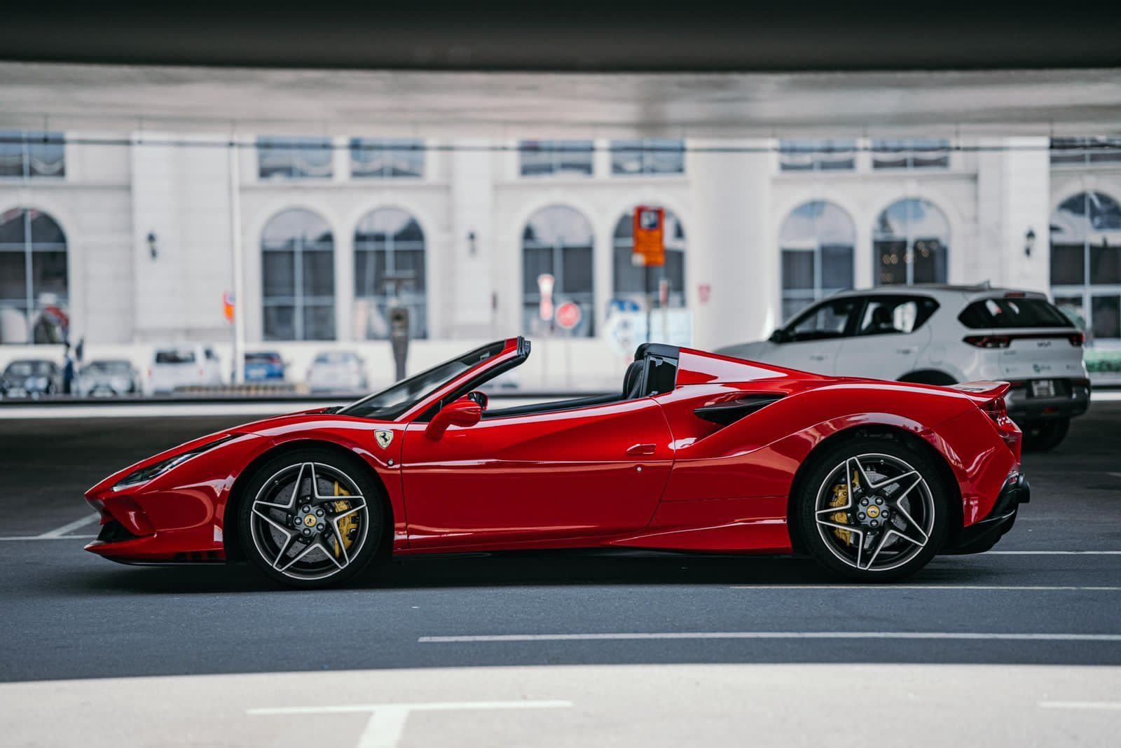 Rent Ferrari F8 in Dubai gallery photo 4