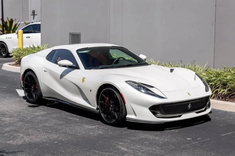 Ferrari 812 GTS rental Abu Dhabi
