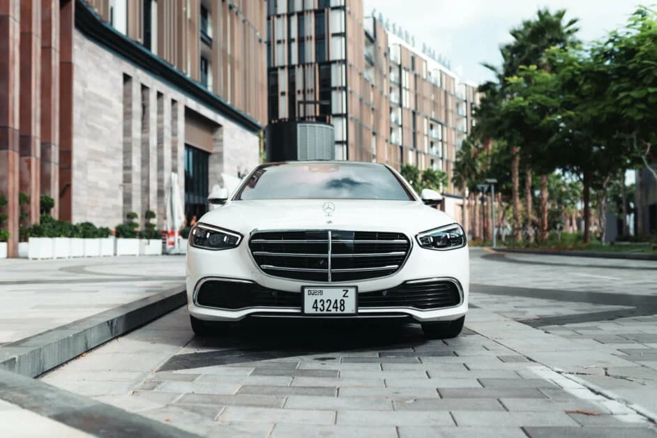 Mercedes-Benz S580 4MATIC rental Abu Dhabi