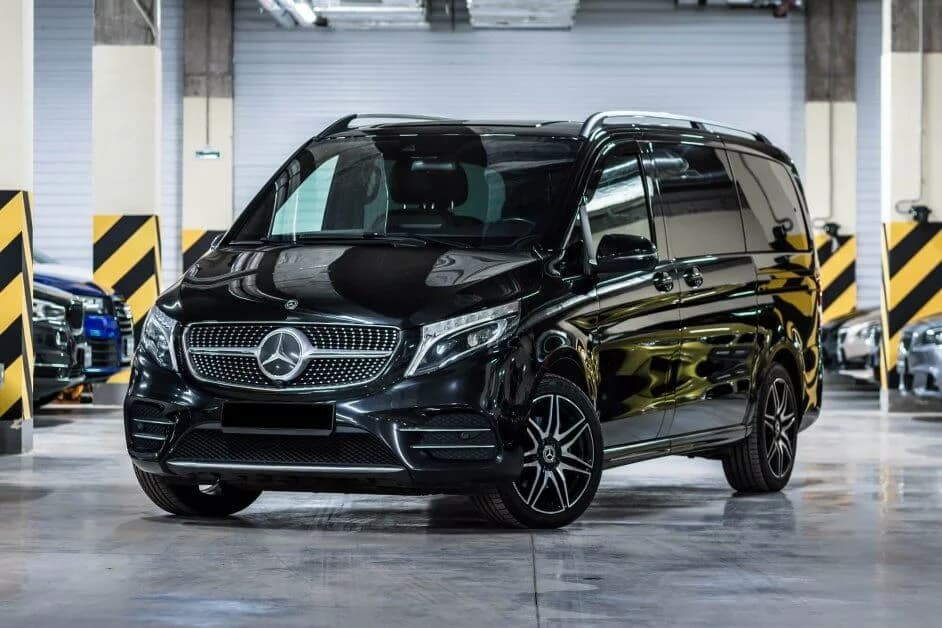 Mercedes-Benz V-Class VIP rental Abu Dhabi