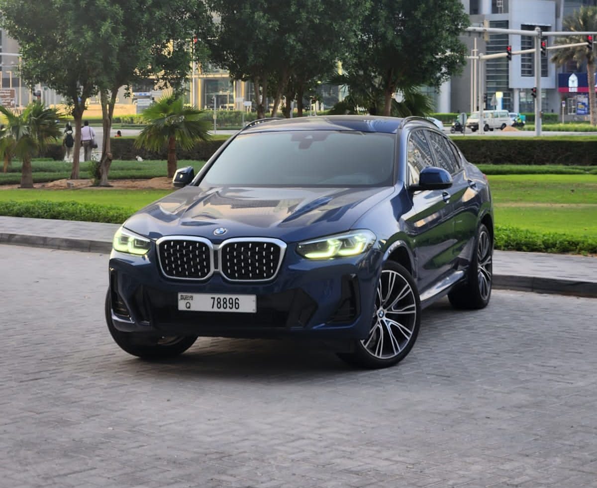 Rent BMW X4 Car in Dubai