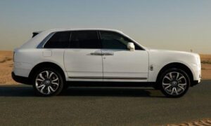 Rent Rolls Royce Cullinan in Dubai