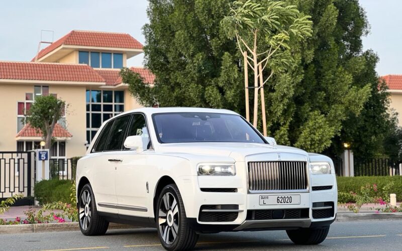 Rent Rolls Royce Cullinan White in Dubai