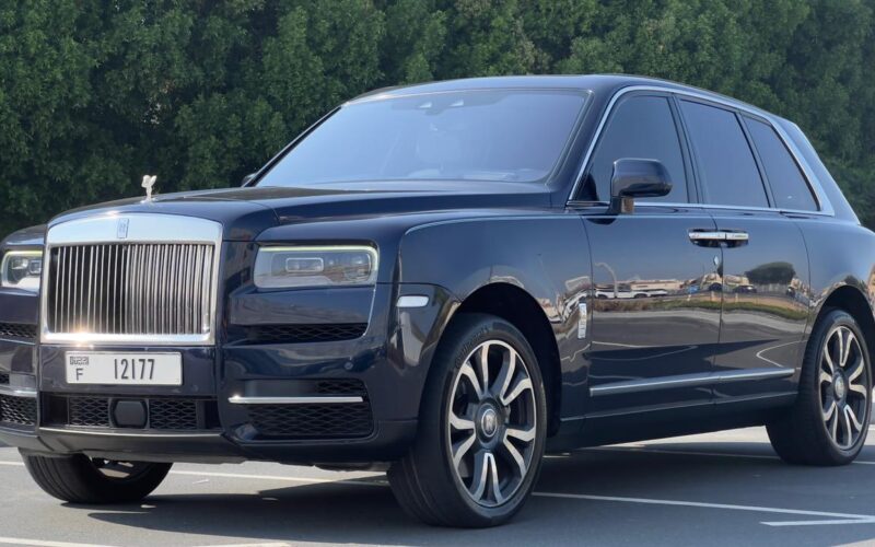 Rent Rolls Royce Cullinan Black in Dubai