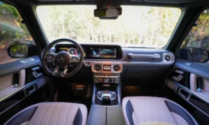 Rent Mercedes G63